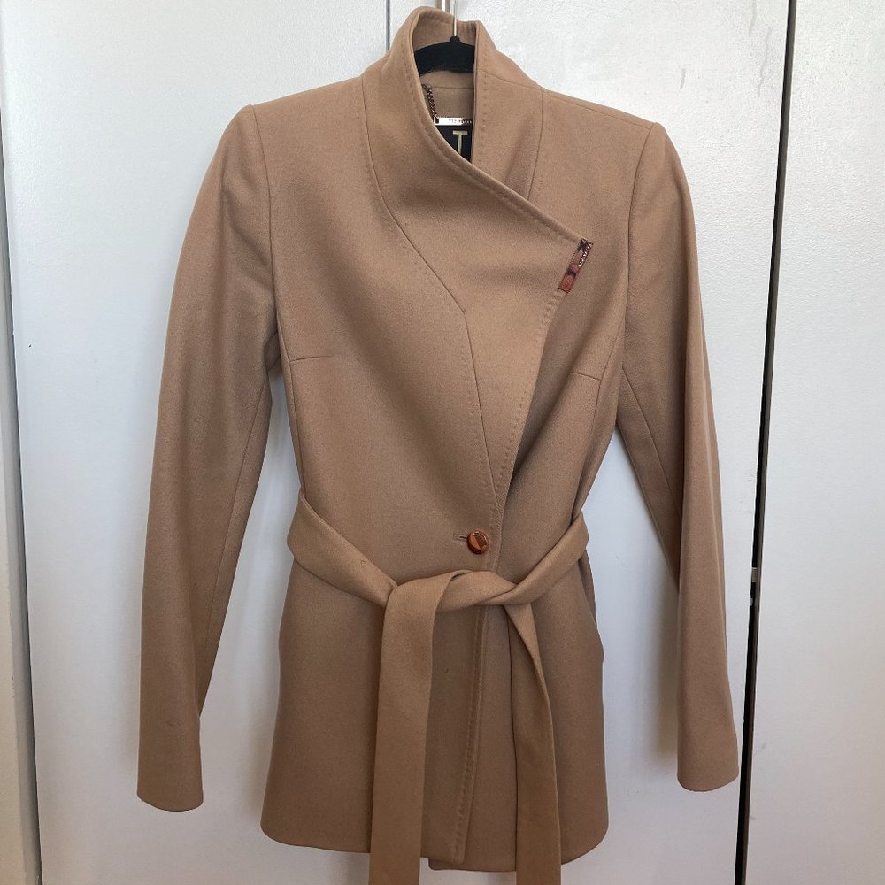 TED BAKER Rytaa Short Wool Wrap Coat - Size US 4 (Ted Baker Size 1)